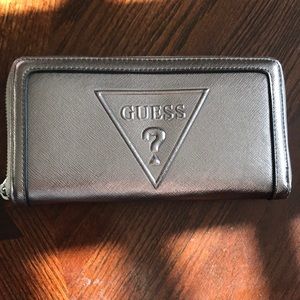 Guess wallet
